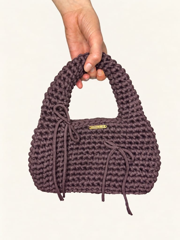 Kanerva Dark brown, one-of-one handmade crochet bag
