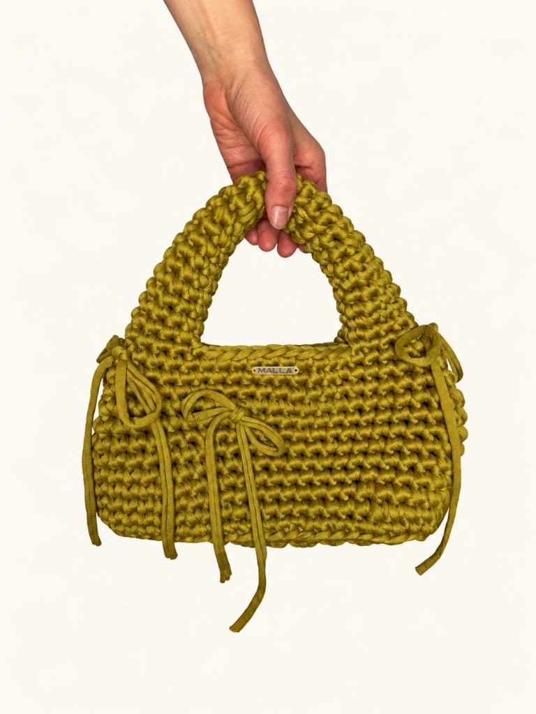 Oliivi Olive green, one-of-one handmade crochet bag