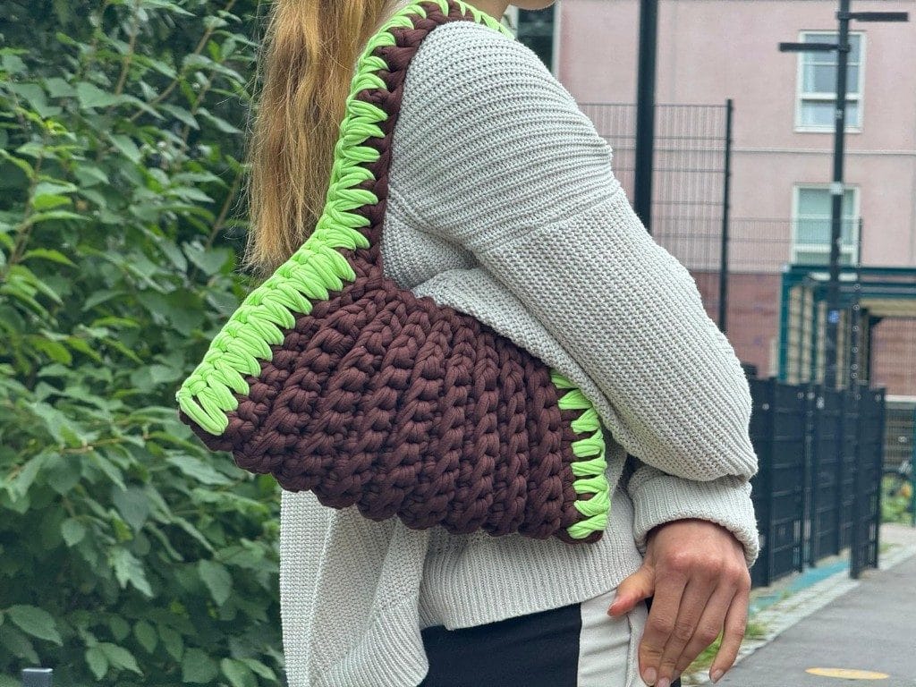 Ronja Earth, one-of-one handmade crochet bag